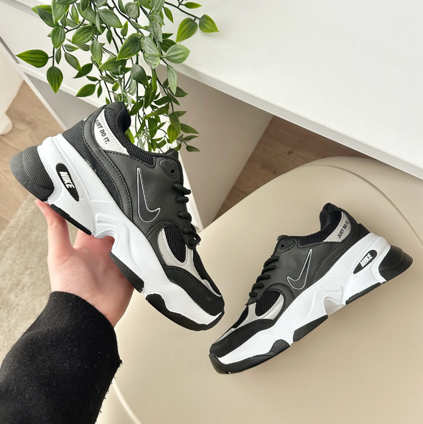 Nike Just Do İt Siyah