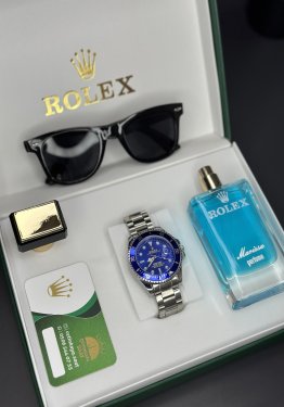 Mavi gümüş submarine